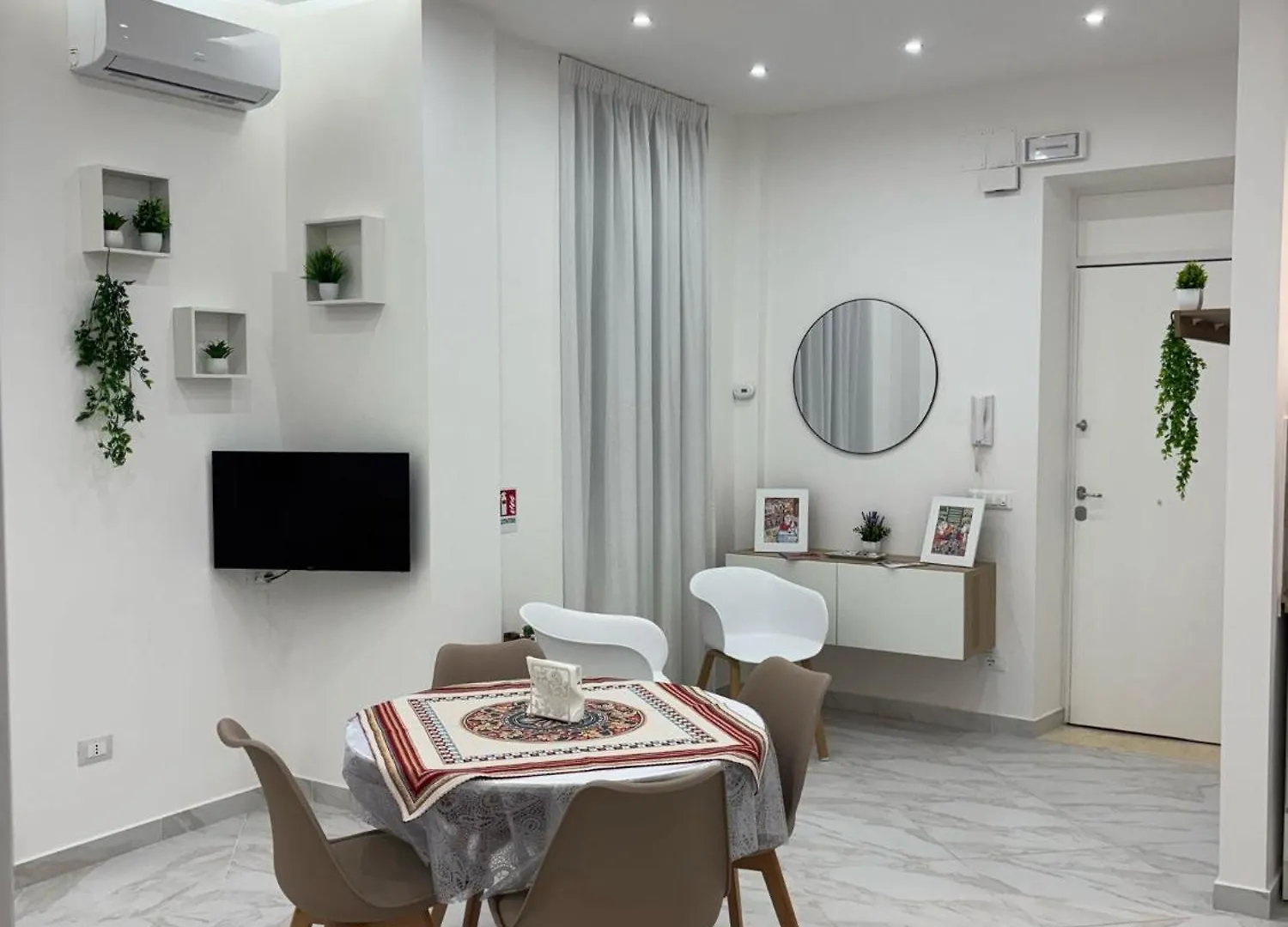 A Casa Di Giro Suite Apartment 팔레르모 이탈리아